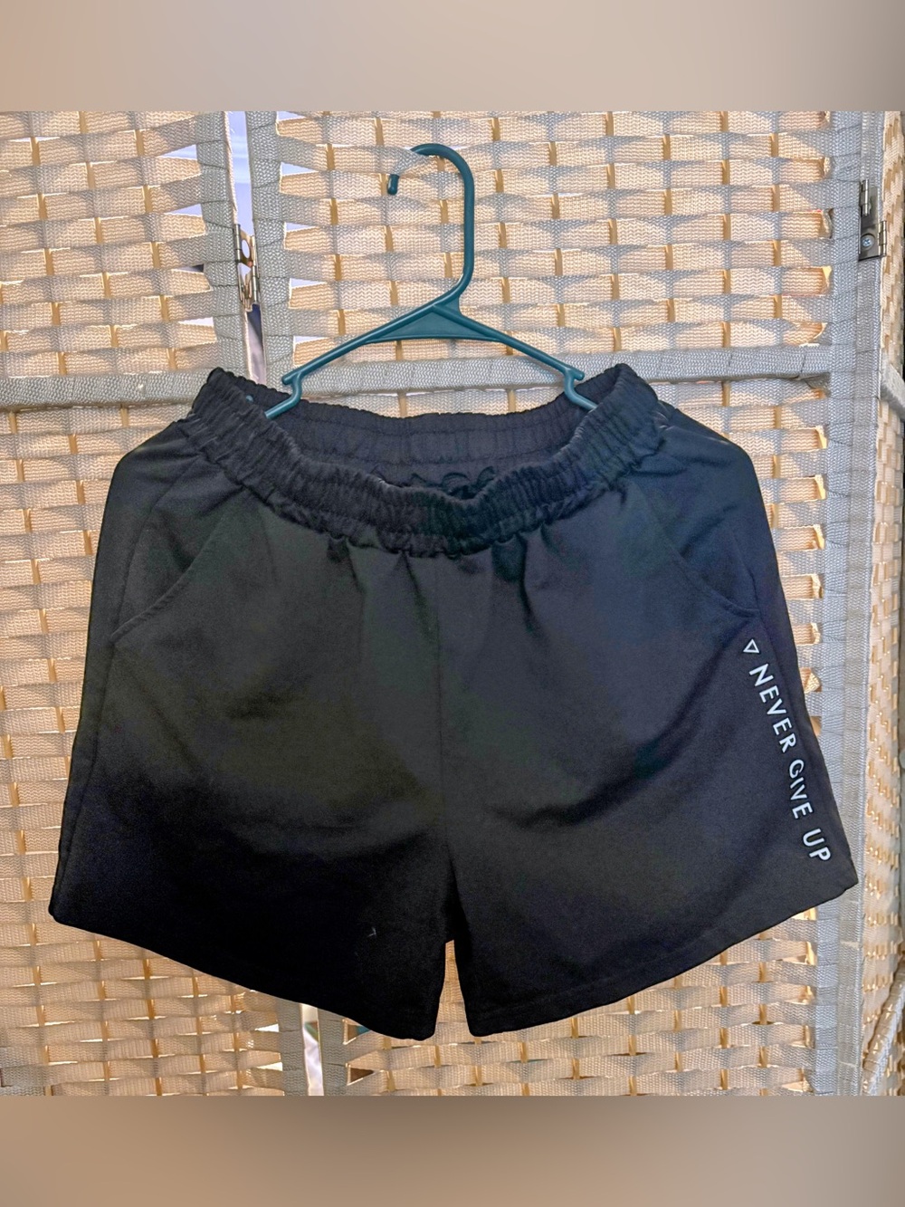Men Black Athletic Shorts with 'Never Give Up' Detail